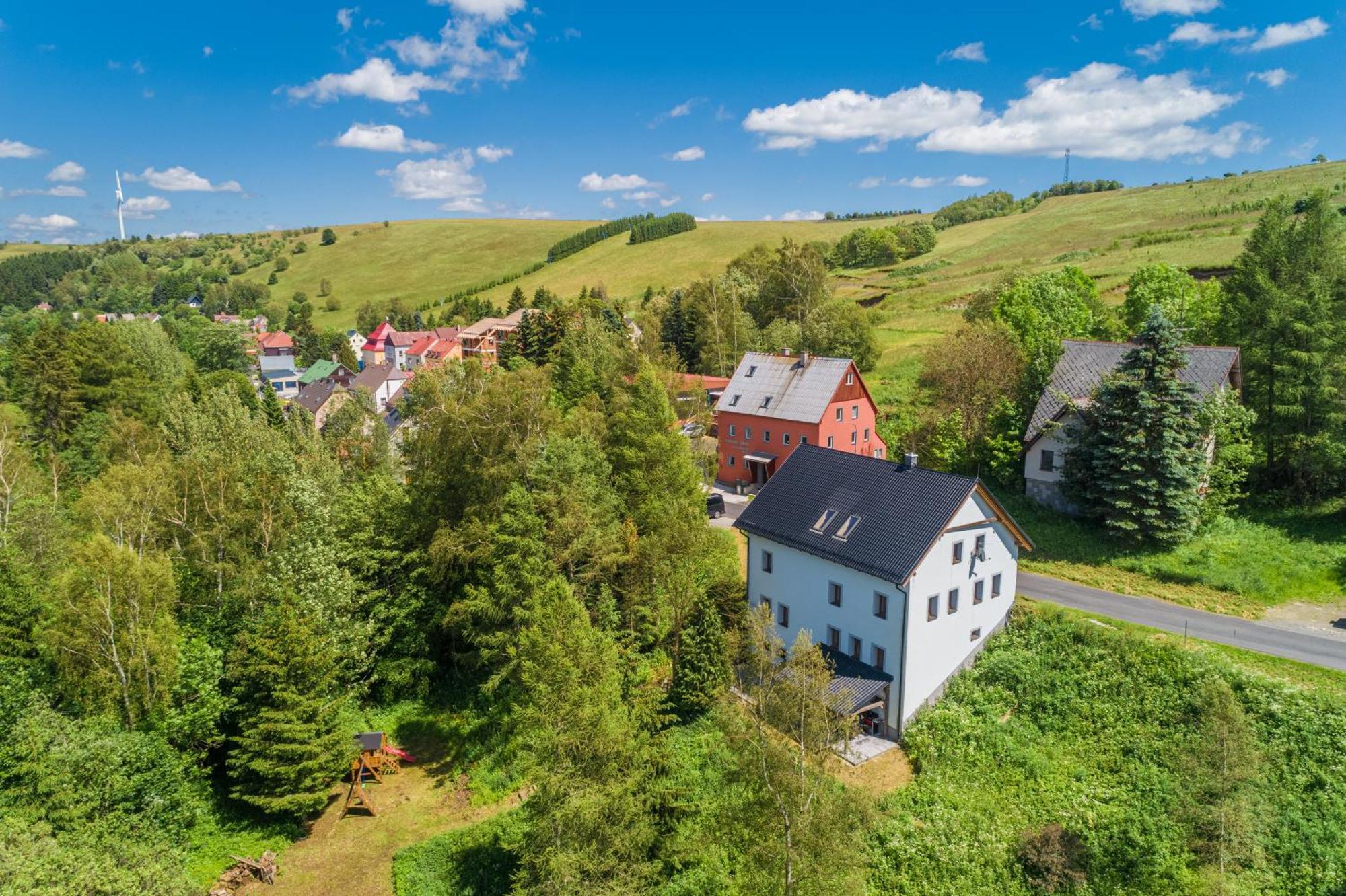 Ferienwohnung Klinovec 129 Loučná pod Klínovcem Exterior foto